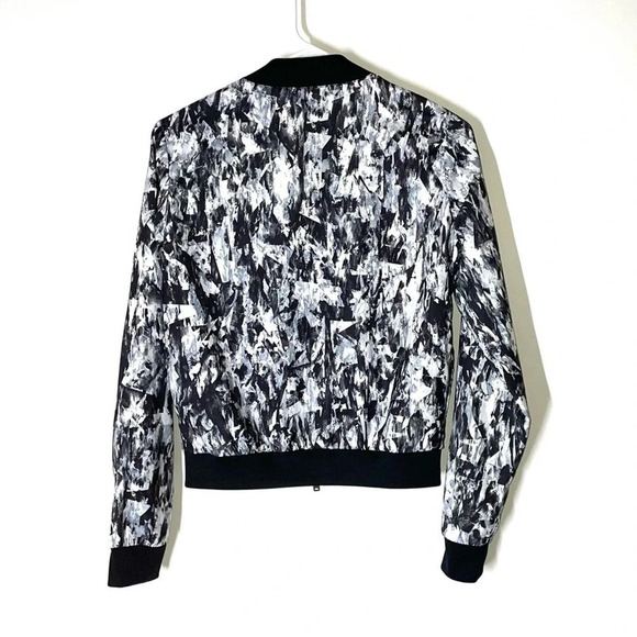 Nike Womens Bonded Woven Reversible Bomber Jacket Size Small - Picture 12 of 12